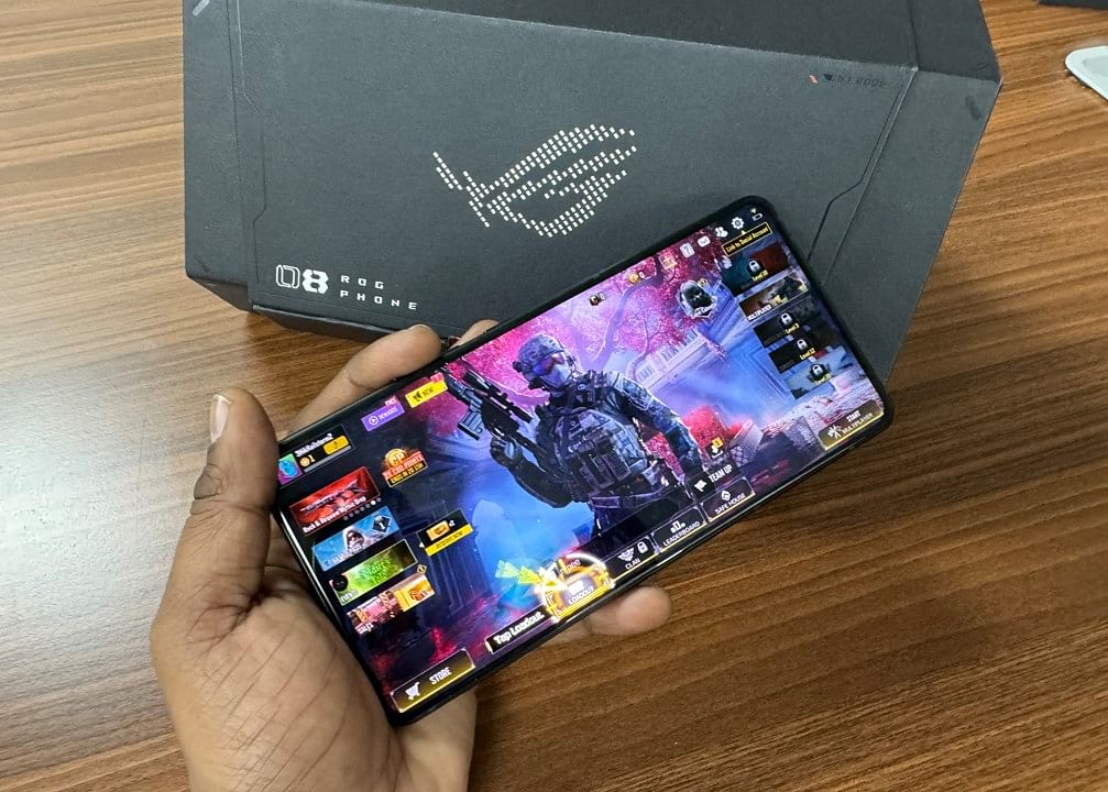 The new ROG Phone 8 Pro series.