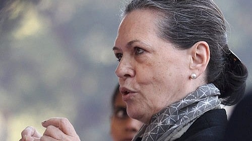 Sonia Gandhi arrives in Goa on personal visit - Vimarsana News