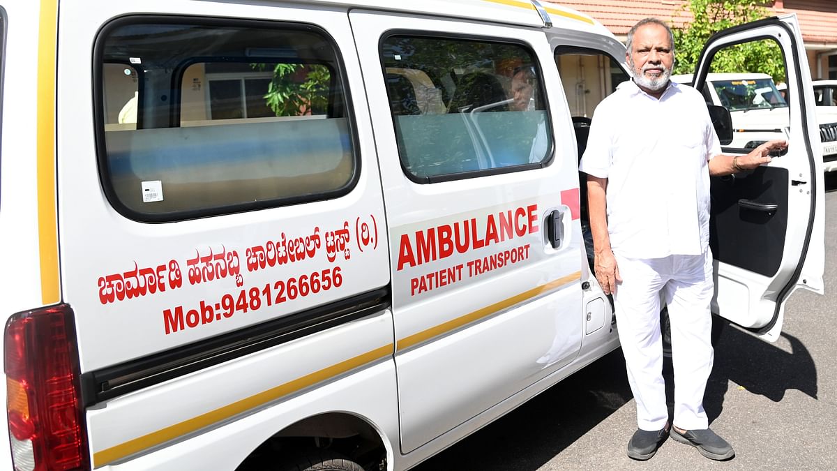 Rajyotsava awardee buys ambulance with cash award to help accident victims