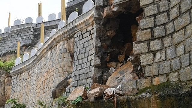 Woman killed as school compound wall collapses on her in Maharashtra