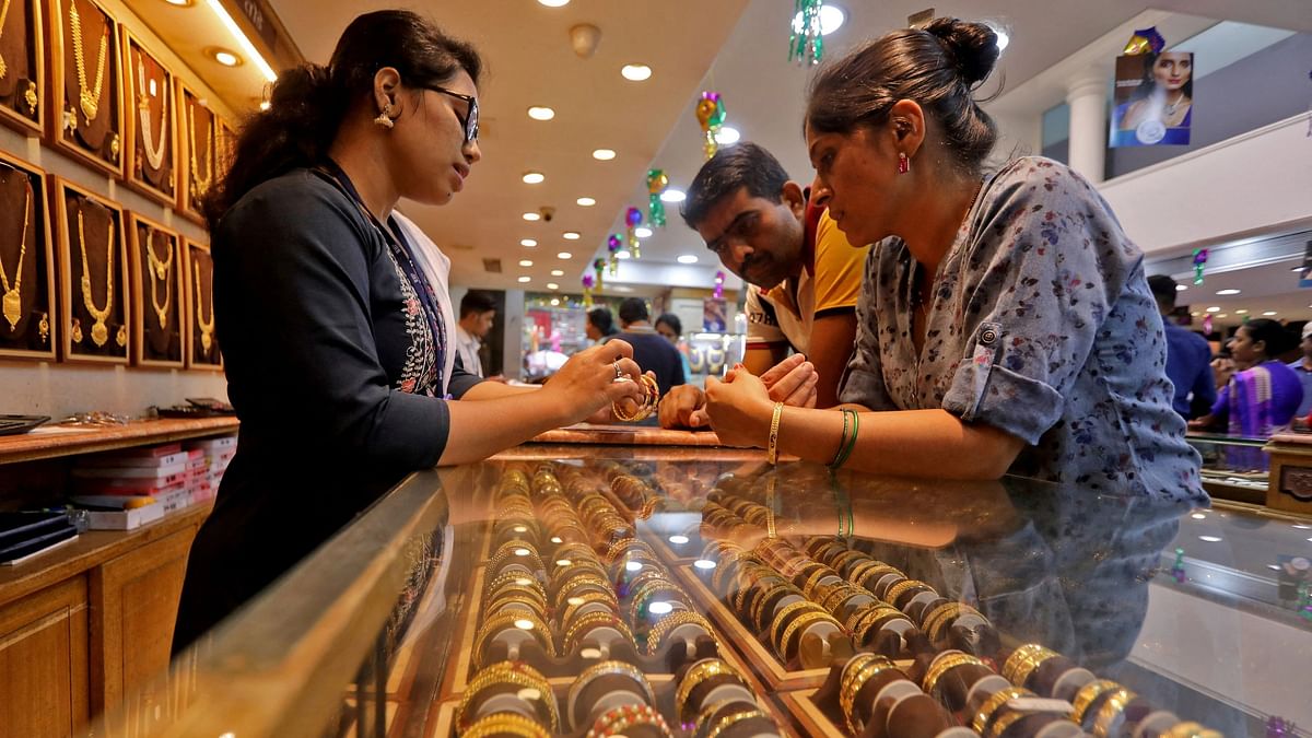 Jeweller booked for duping another jeweller in Navi Mumbai of gold worth Rs 1.9 cr