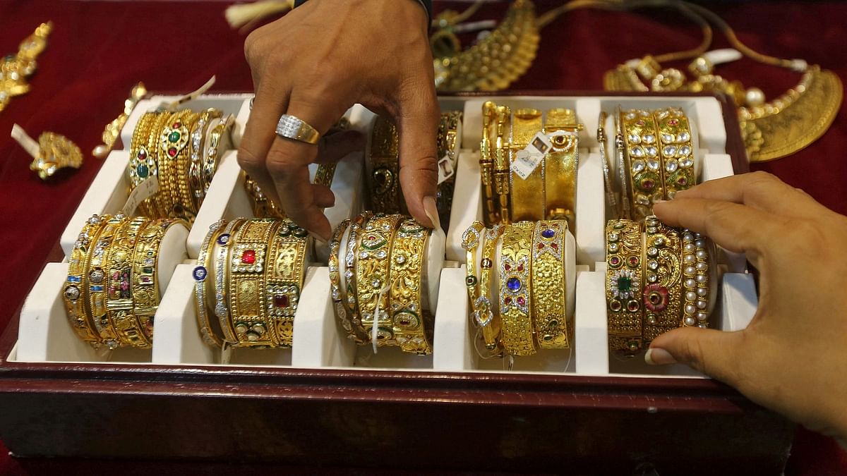 Firozabad trader will distribute free bangles to women devotees visiting Ayodhya on January 22