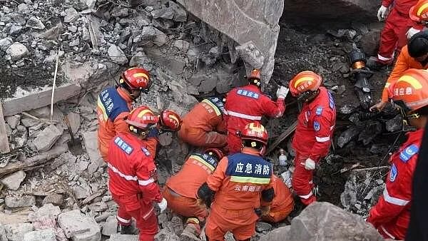 Death toll in landslide in southwest China rises to 20