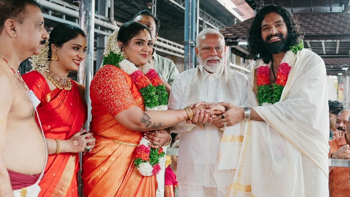 PM Modi attends actor Suresh Gopi's daughter Bhagya's wedding in Kerala; pics viral