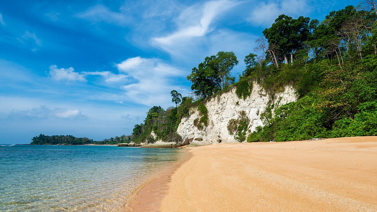 Andaman police personnel to learn English to assist tourists - Vimarsana News