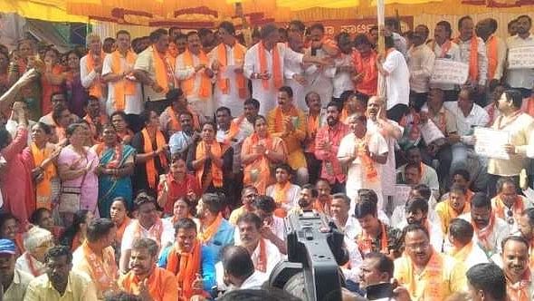 Ashoka, Bellad and others detained during BJP's protest over reopening of 31-year-old Ram temple agitation case