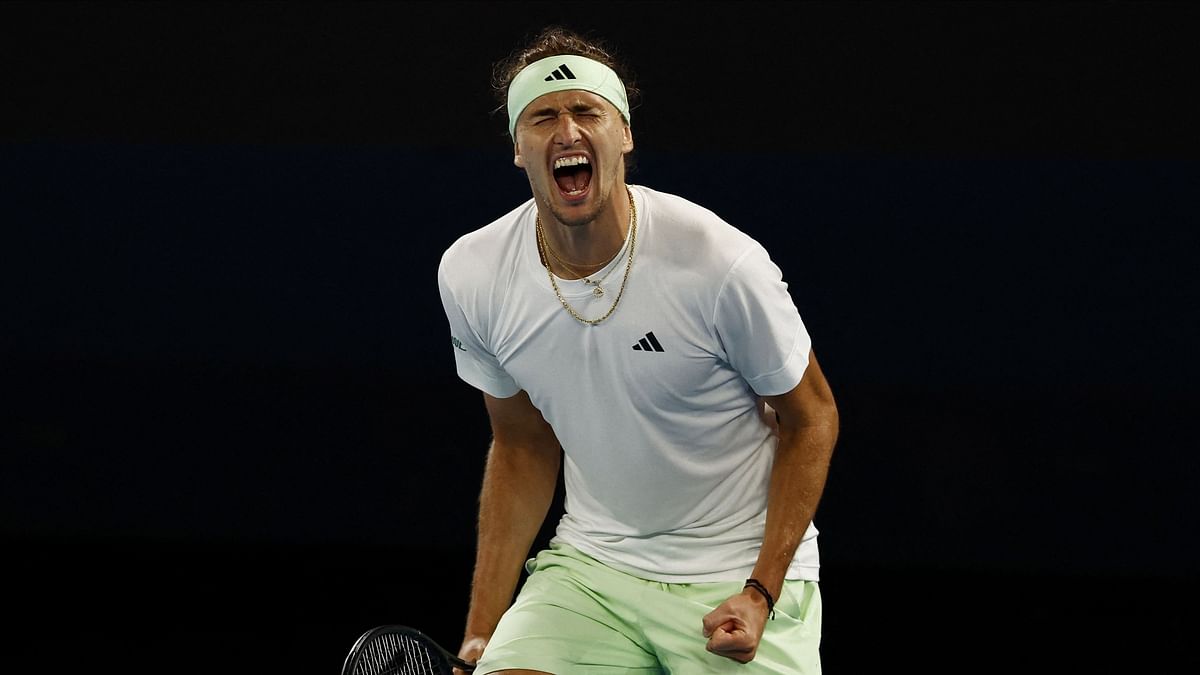Zverev stuns Alcaraz to reach Australian Open semi-finals