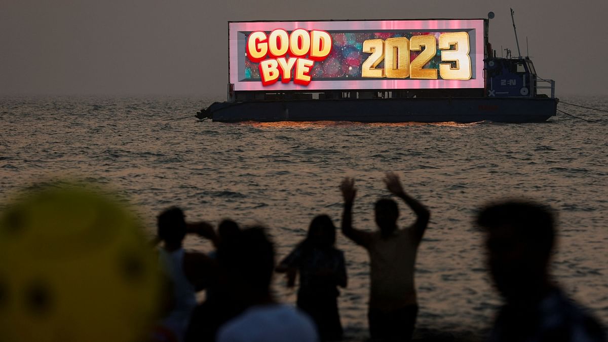 Last sunset of 2023: Amazing visuals from various Indian cities