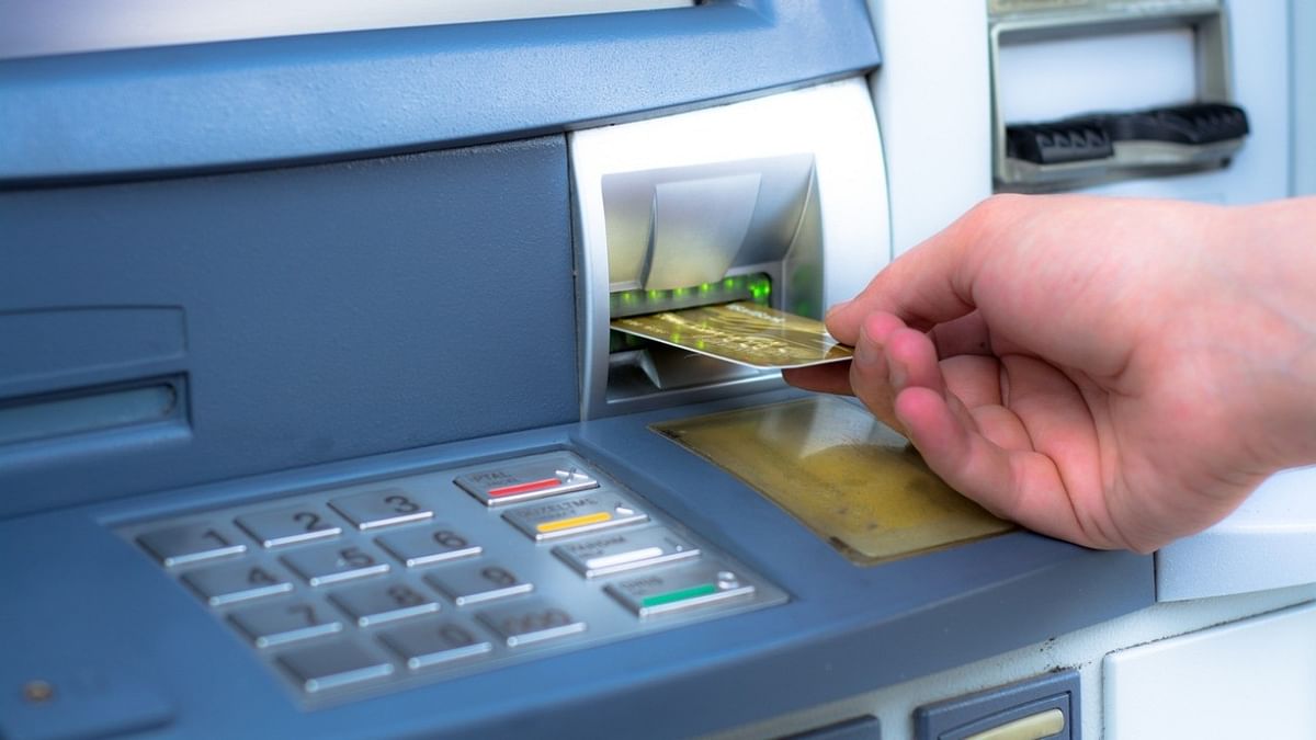 Thieves steal SBI ATM machine with Rs 30 lakh in UP's Agra