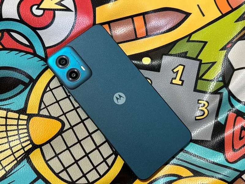 budget 5g phone: Motorola launches Moto G34 5G in India at Rs 10,999 with  120Hz refresh rate, Android 14 - The Economic Times