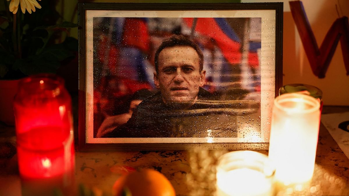 US to announce 'major sanctions package' against Russia over Navalny death