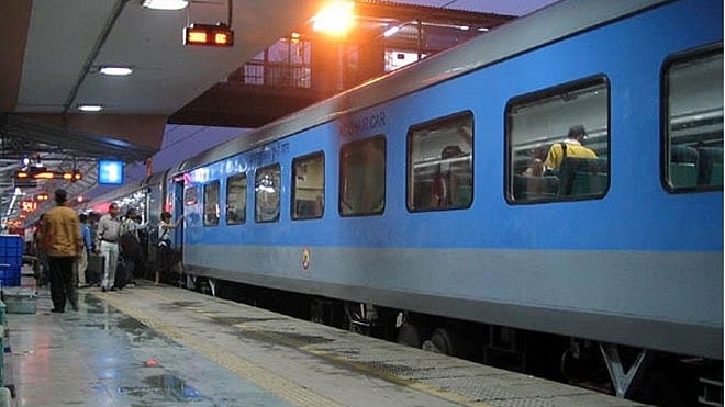 Railways incurred over Rs 75 cr extra expenditure due to delay in provisioning tariff metres: Report - Vimarsana News