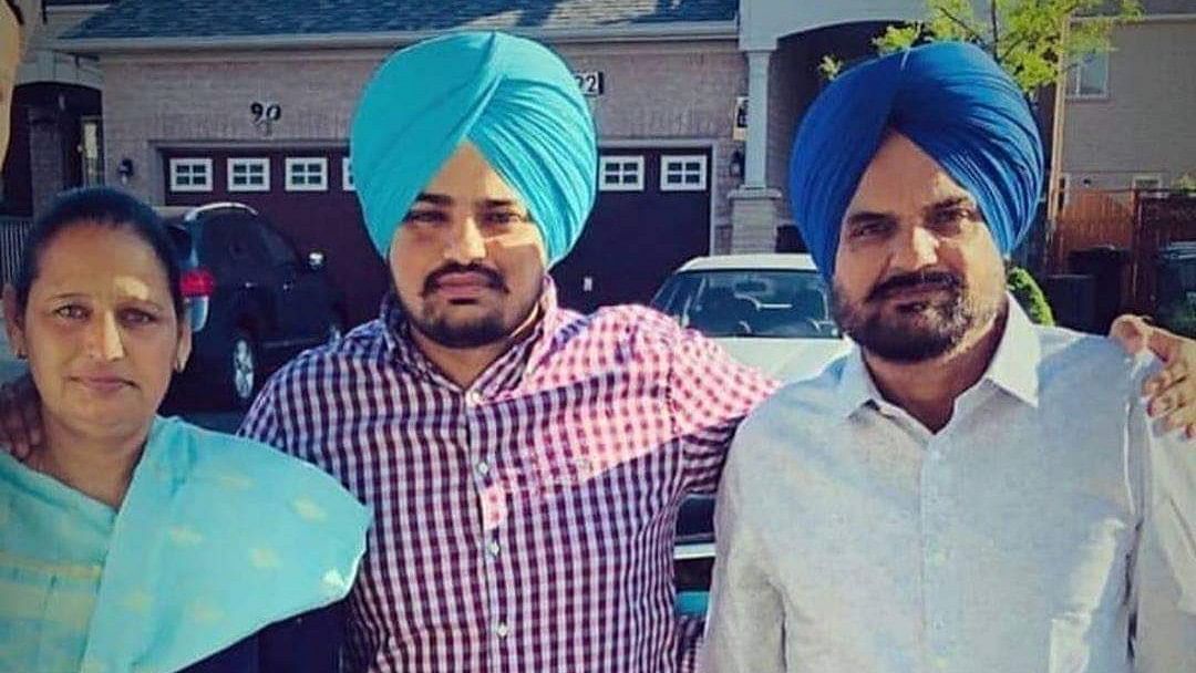 Sidhu Moosewala’s parents expecting second child? Mother Charan Kaur is  pregnant: Reports