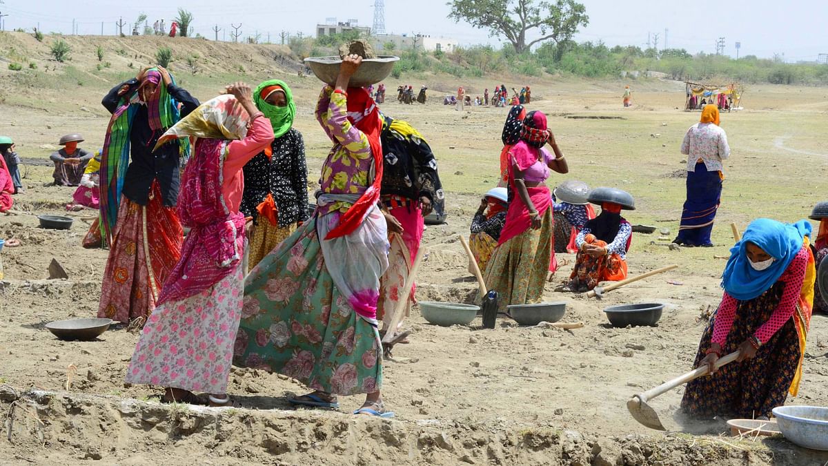 Allocation of funds for MGNREGA: Supreme Court judge recuses himself from hearing Swaraj Abhiyan's plea