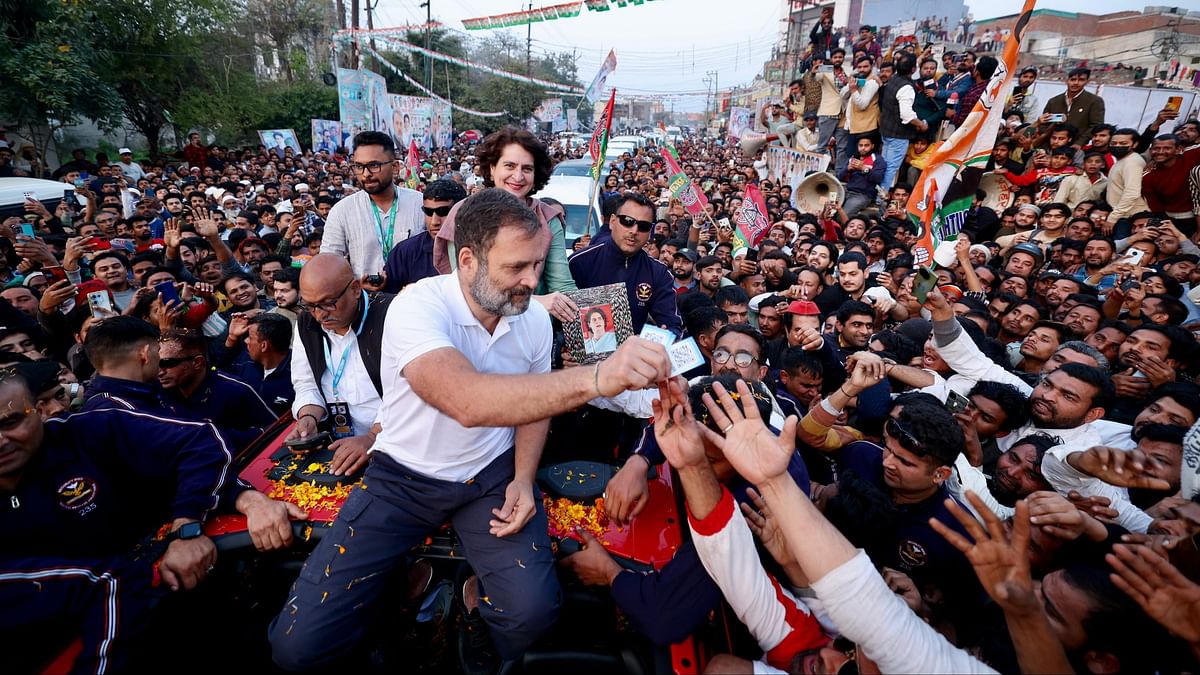 Youth would not use mobiles 12 hours a day if there was no unemployment, says Rahul Gandhi