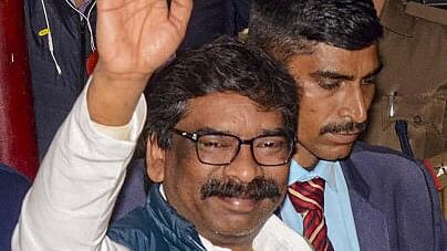 Arrested ex-Jharkhand CM Hemant Soren reaches assembly to participate in trust vote