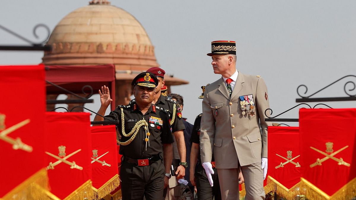 Army chief General Pande holds talks with French counterpart Schill