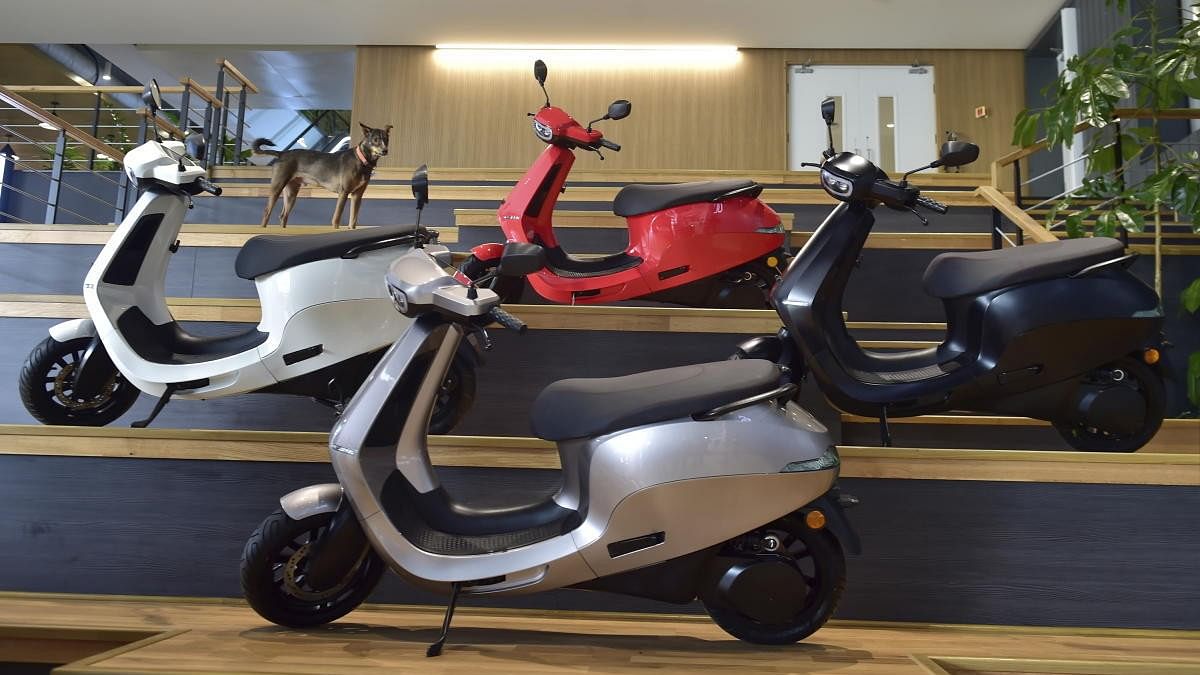 Indian auto companies resort to cost-cutting to boost market for electric scooters