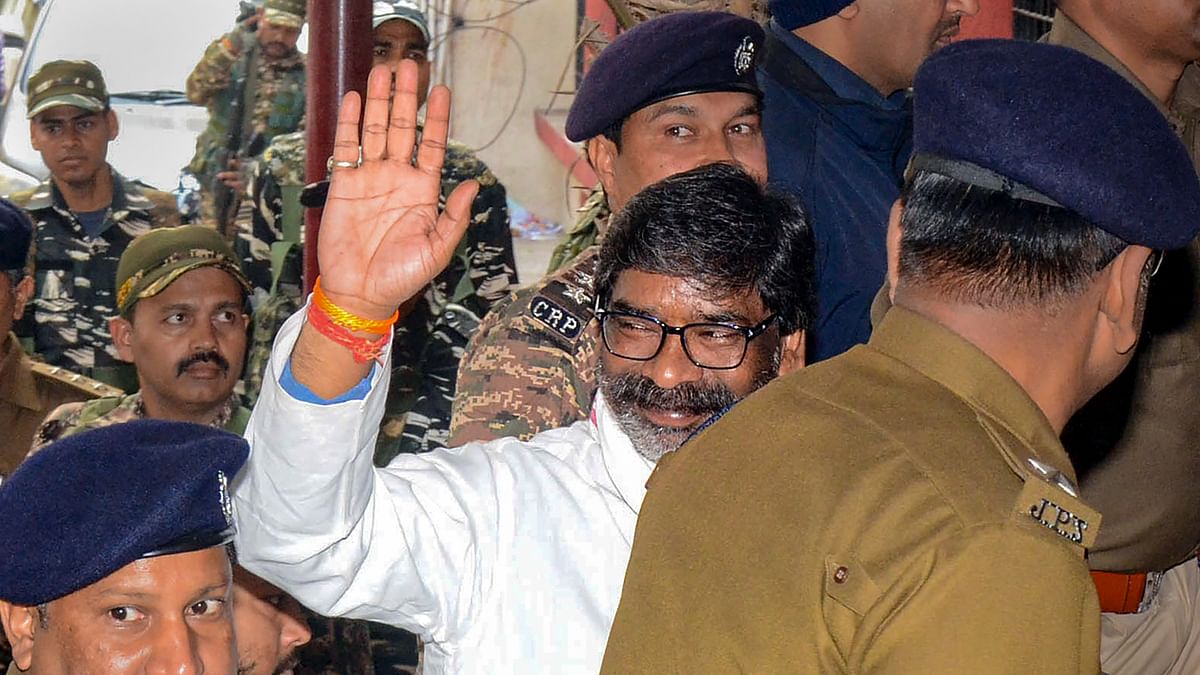 Former Jharkhand CM Hemant Soren withdraws from SC his plea against HC order on Budget Session
