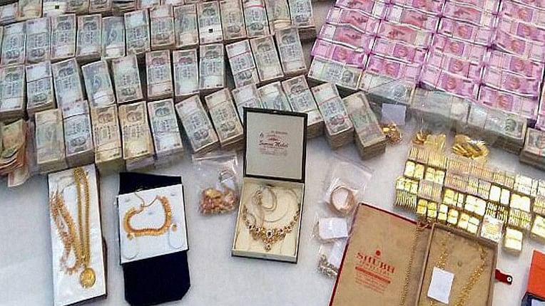 AP police seize cash, gold and silver worth Rs 4.47 cr during vehicle checks