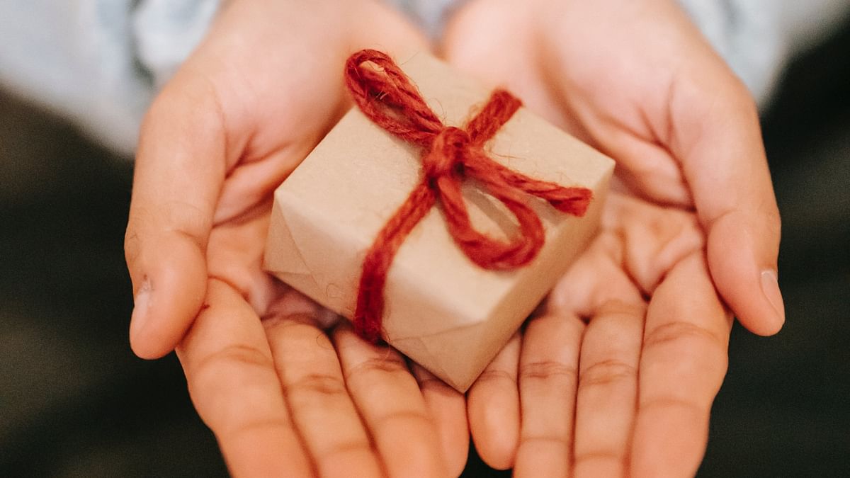 Valentine's Day 2024: Gifts to give someone you Love