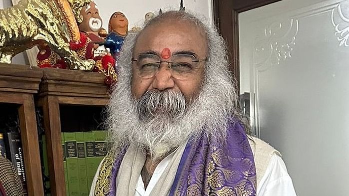 Acharya Pramod Krishnam.