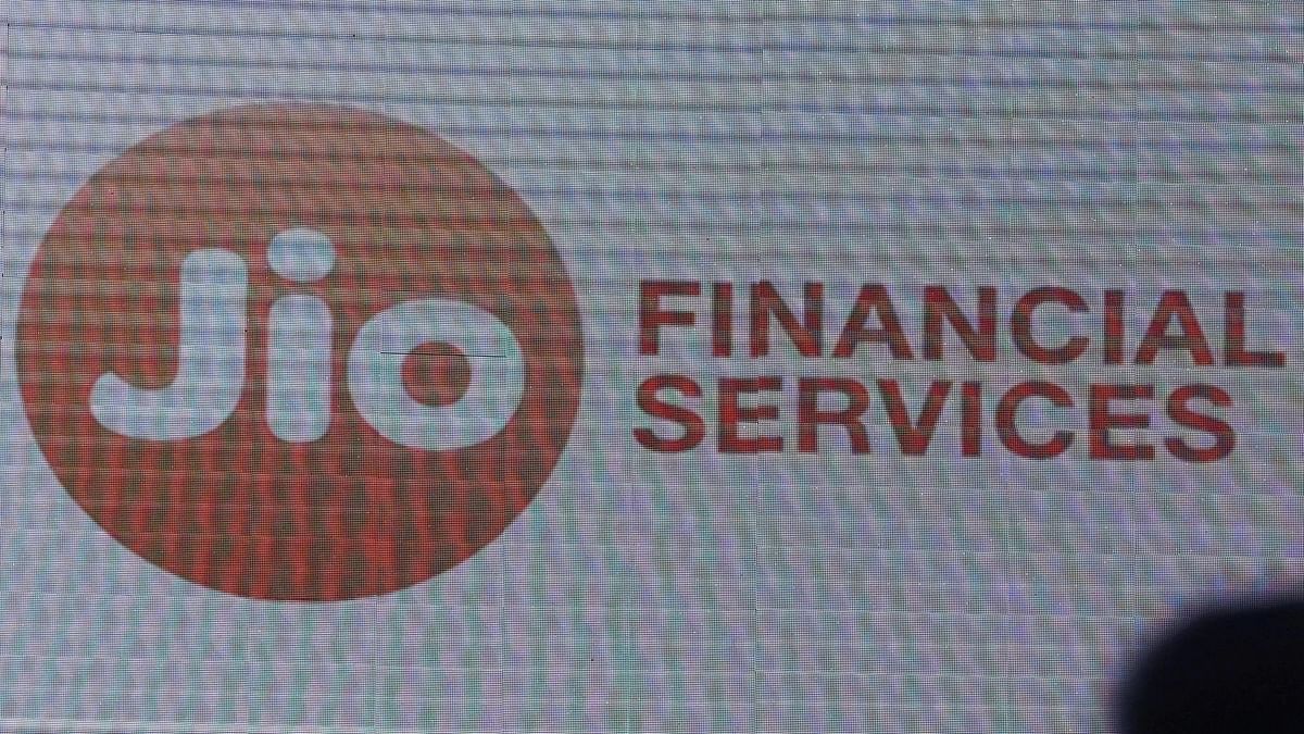 Jio Financial Services' mcap hit Rs 2.2 lakh crore, shares hit 52-week high