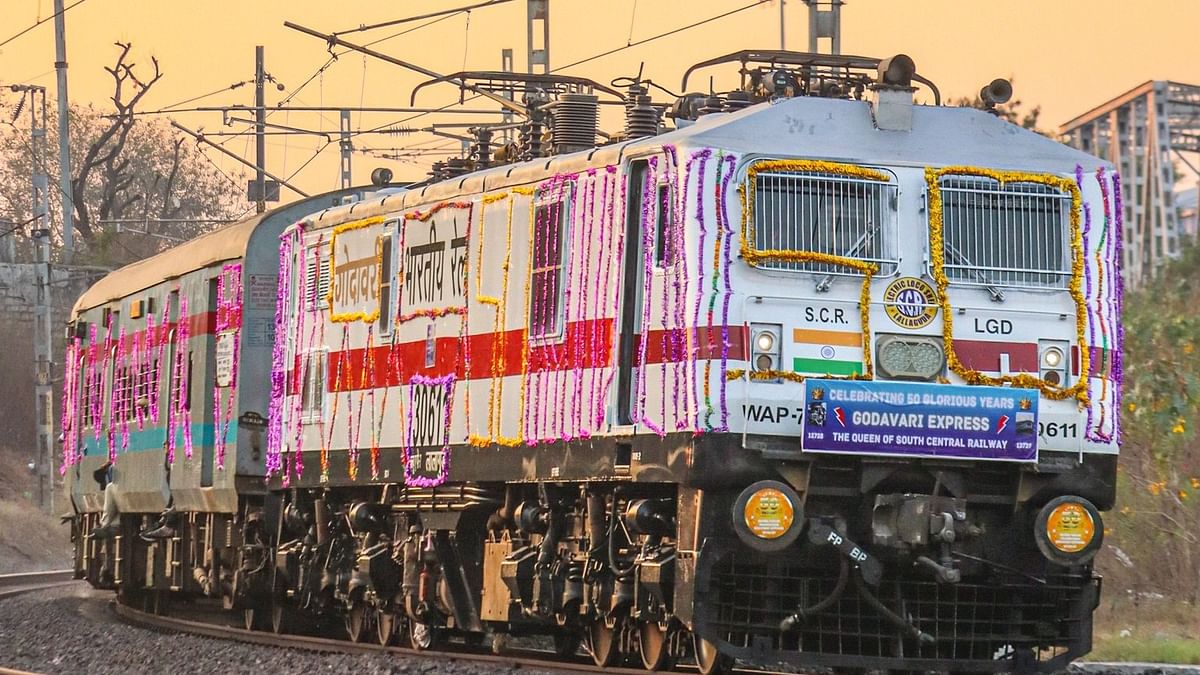 Iconic Godavari Express connecting Telugu states marks golden jubilee of operations
