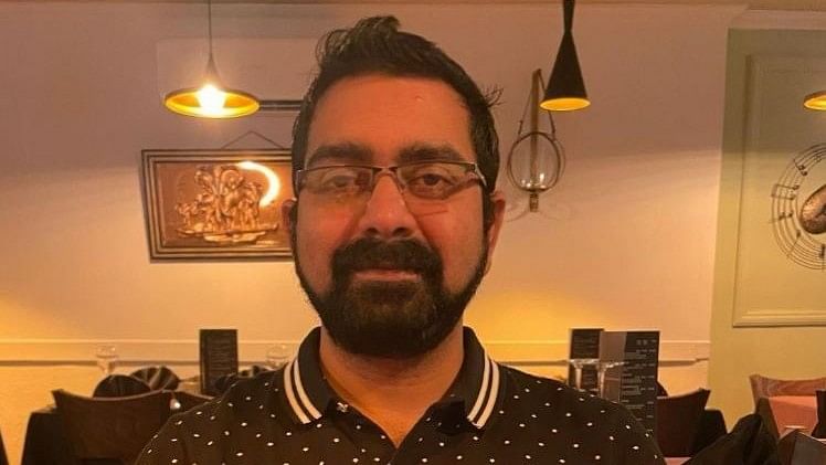 UK cops probe murder of Indian restaurant manager killed while cycling home