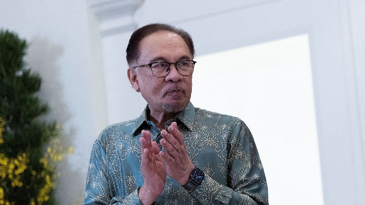Malaysia's PM Anwar defends royal clemency for ex-PM Najib