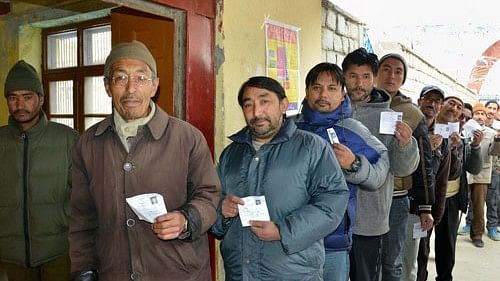 Authorities in Jammu & Kashmir taking steps for robust voter turnout