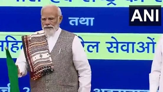 Prime Minister Narendra Modi inaugurates and lays foundation stone of Rs 85,000 crore railway projects