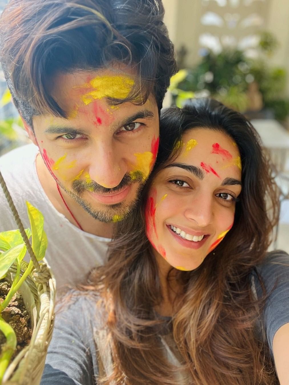 Celebrity couple Sidharth Malhotra and Kaira Advani posted this adorable selfie from their first Holi as husband and wife.