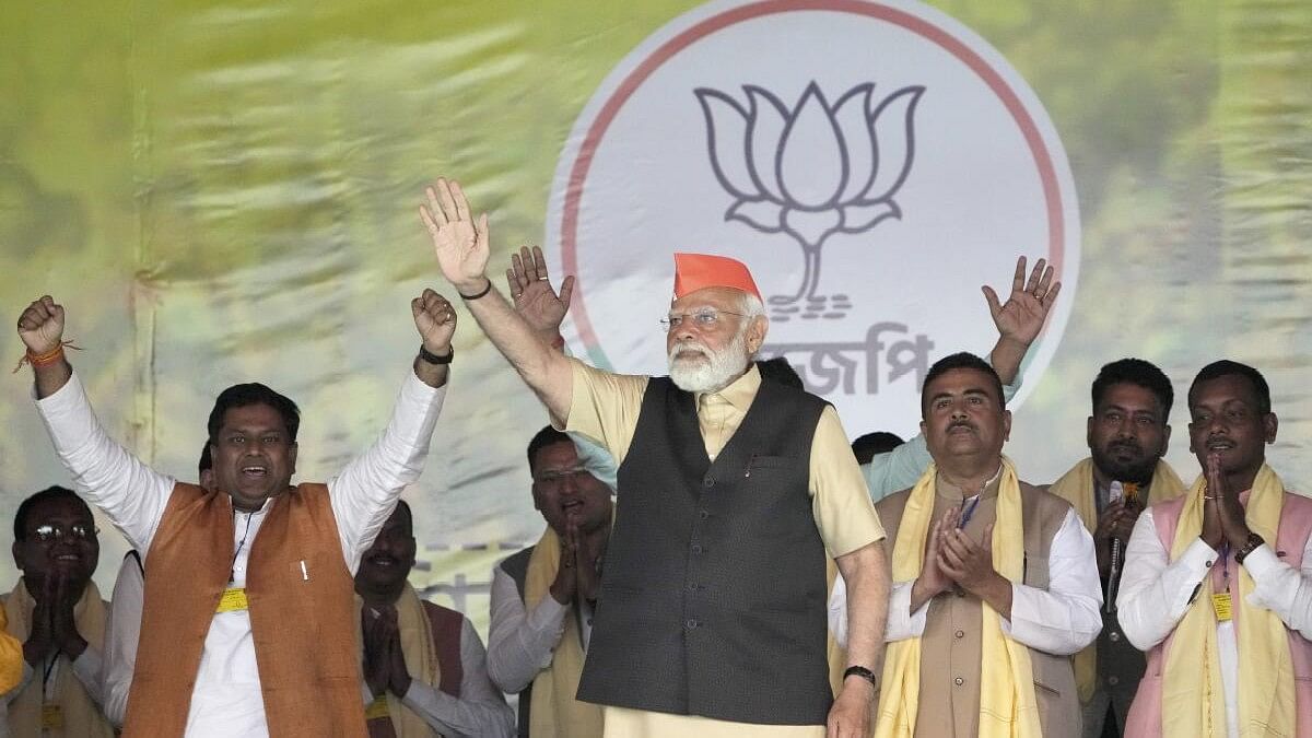 PM Modi hits out at Trinamool Congress over corruption, dynasty politics