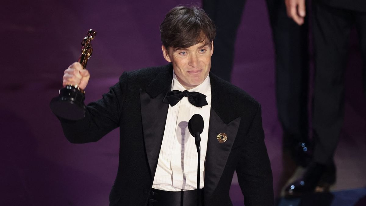 Irish actor Cillian Murphy bagged his first Oscar for his impressive acting in Oppenheimer. He walked away with the 'Best Actor' award at the 96th Academy Awards in Hollywood, Los Angeles.