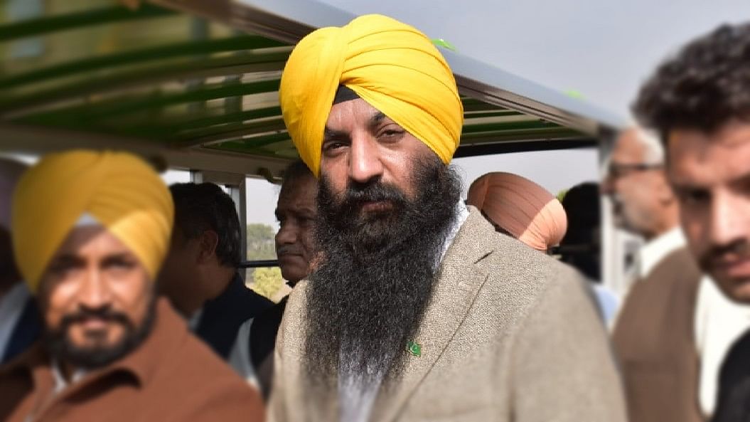 Pakistan gets first Sikh minister in Punjab province