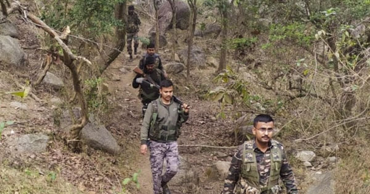 Chhattisgarh Naxal Attack: DRG Jawan Killed in IED Blast in Narayanpur