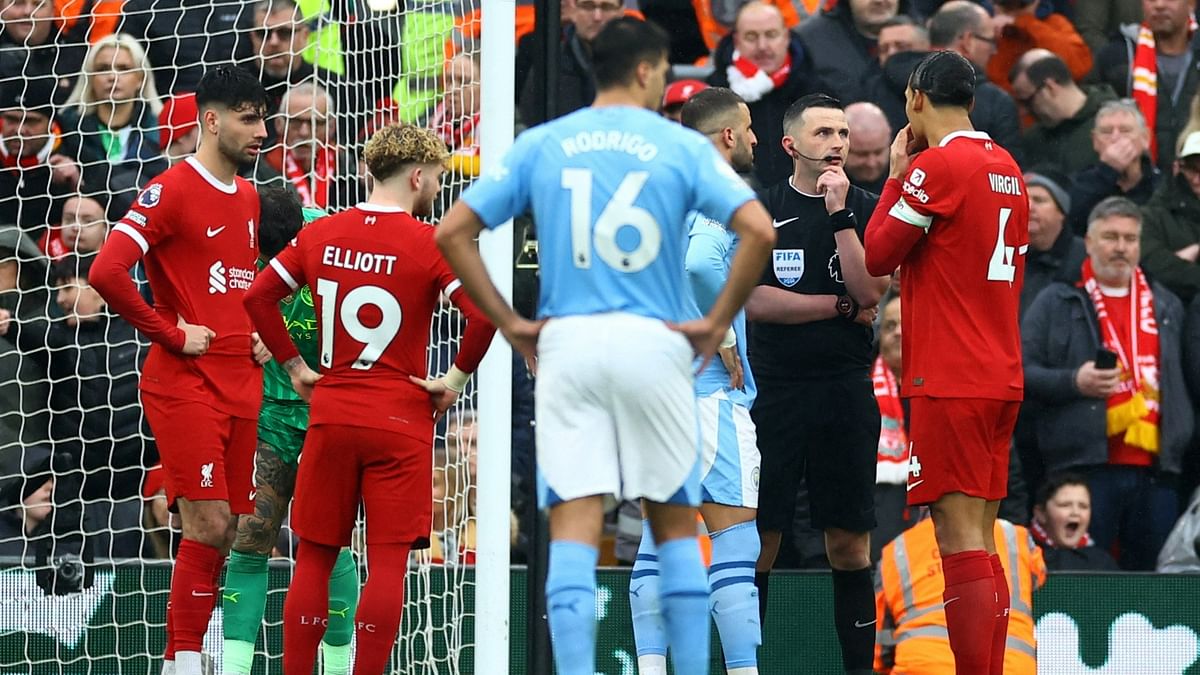 Liverpool robbed of a penalty in thrilling 1-1 draw with Man City, says Klopp