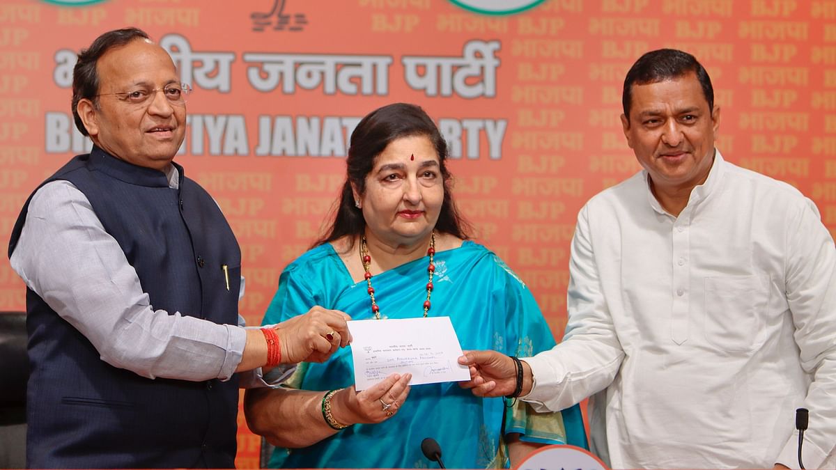 Prominent bhajan singer Anuradha Paudwal joins BJP in Delhi
