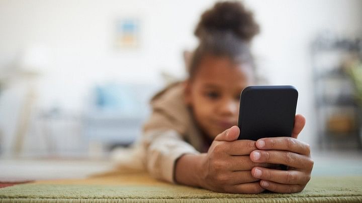 Parents alone can’t protect kids from social media