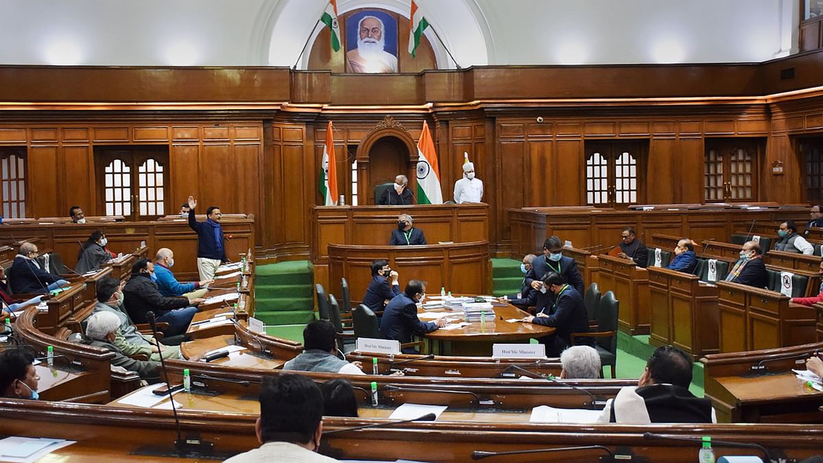 Delhi Assembly passes resolution, directs Chief Secy to resolve water problem within week