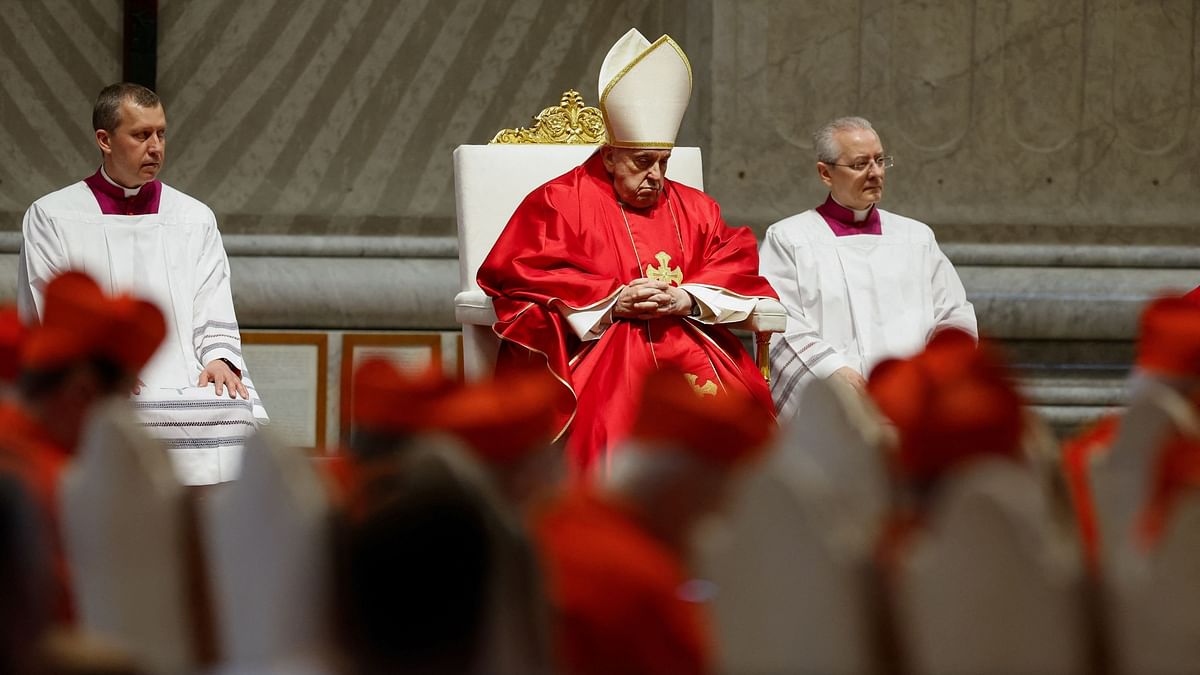 Pope leads Good Friday service ahead of Colosseum procession