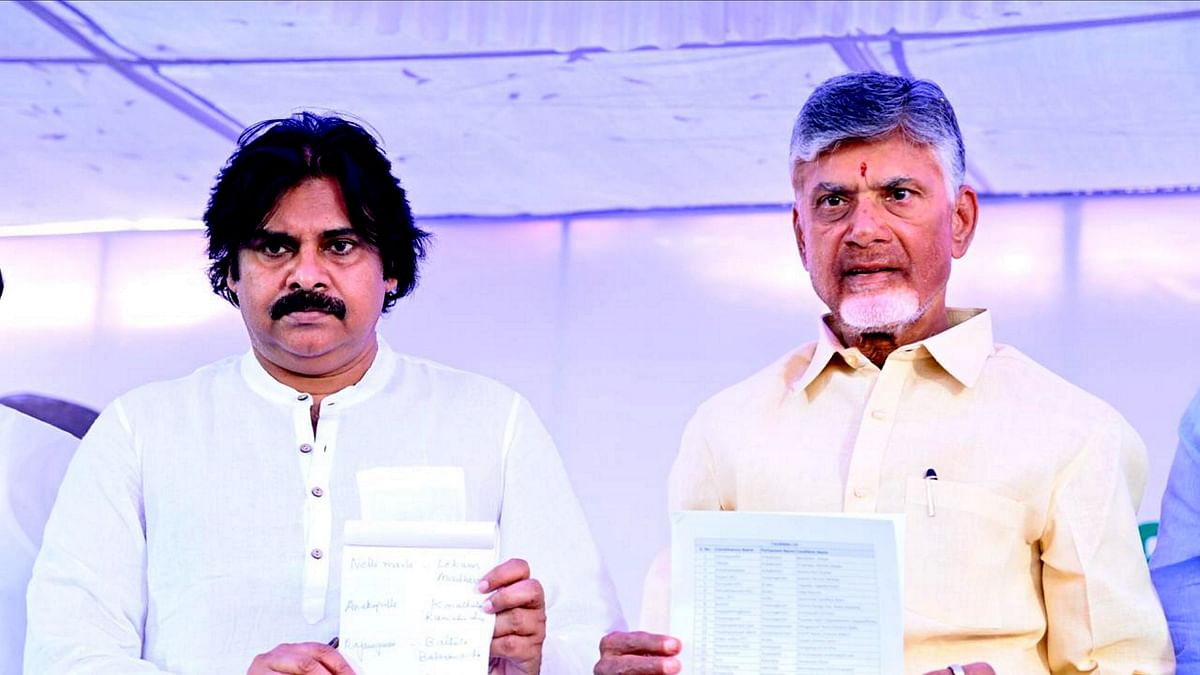 Naidu, Pawan camp in Delhi for seat talks with BJP