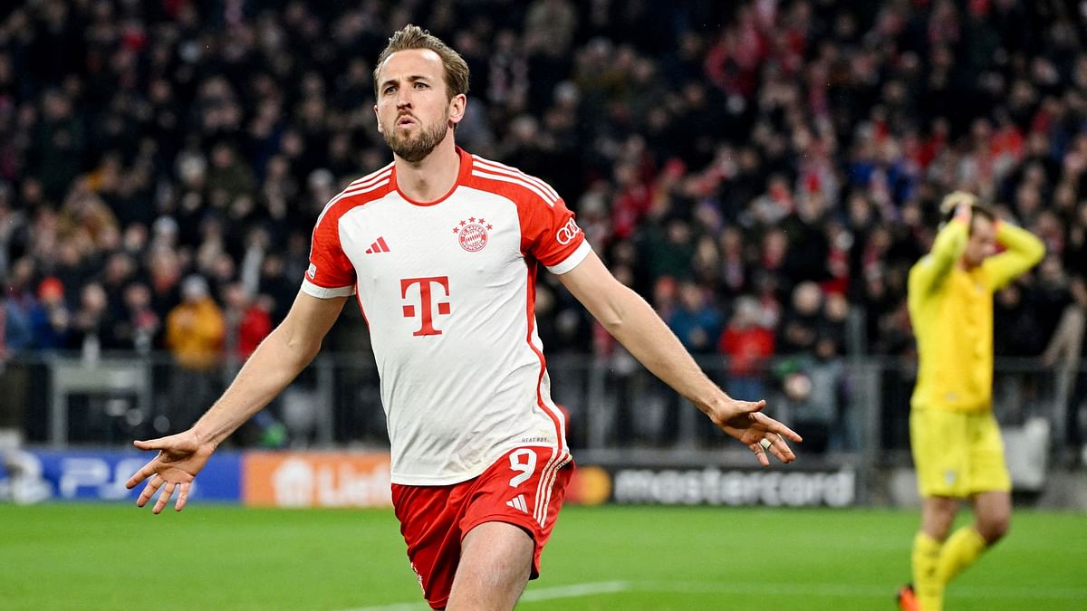 Kane double sends Bayern past Lazio 3-0 and into Champions League last eight