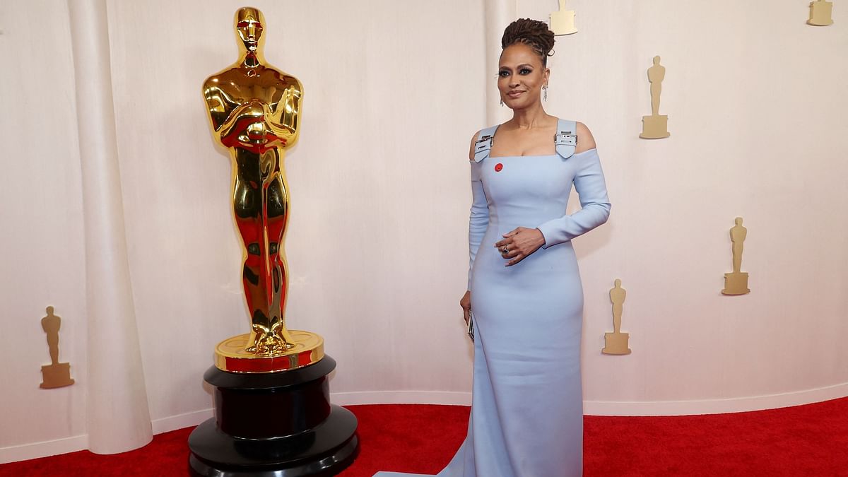 American filmmaker and screenwriter Ava DuVernay walked the red carpet in an ice blue coloured gown.