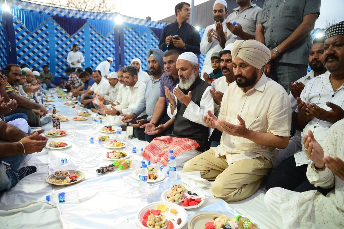 Former chief minister of Punjab Charanjit Singh Channi offers prayers with muslim devotees during Iftar in the holy month of Ramzan, in Jalandhar.