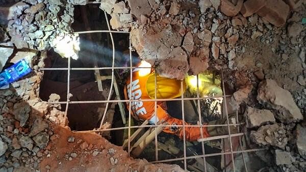 Kolkata building collapse: Woman succumbs to injuries, toll rises to 12