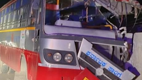 KSRTC bus, courier service vehicle collide in Kerala's Malappuram; one dead