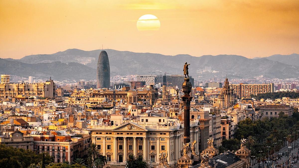 With its rich history, stunning architecture, and vibrant nightlife, Barcelona offers endless opportunities for solo travellers to indulge in its culture and cuisine. 