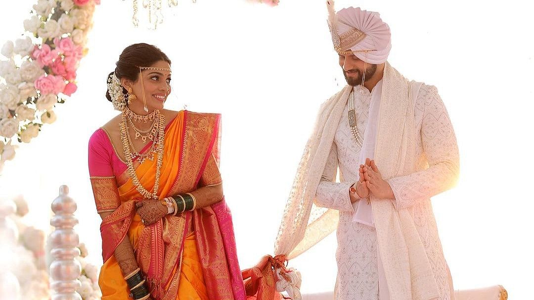 The couple tied the knot in a traditional Marathi-style wedding in the presence of close family and friends.